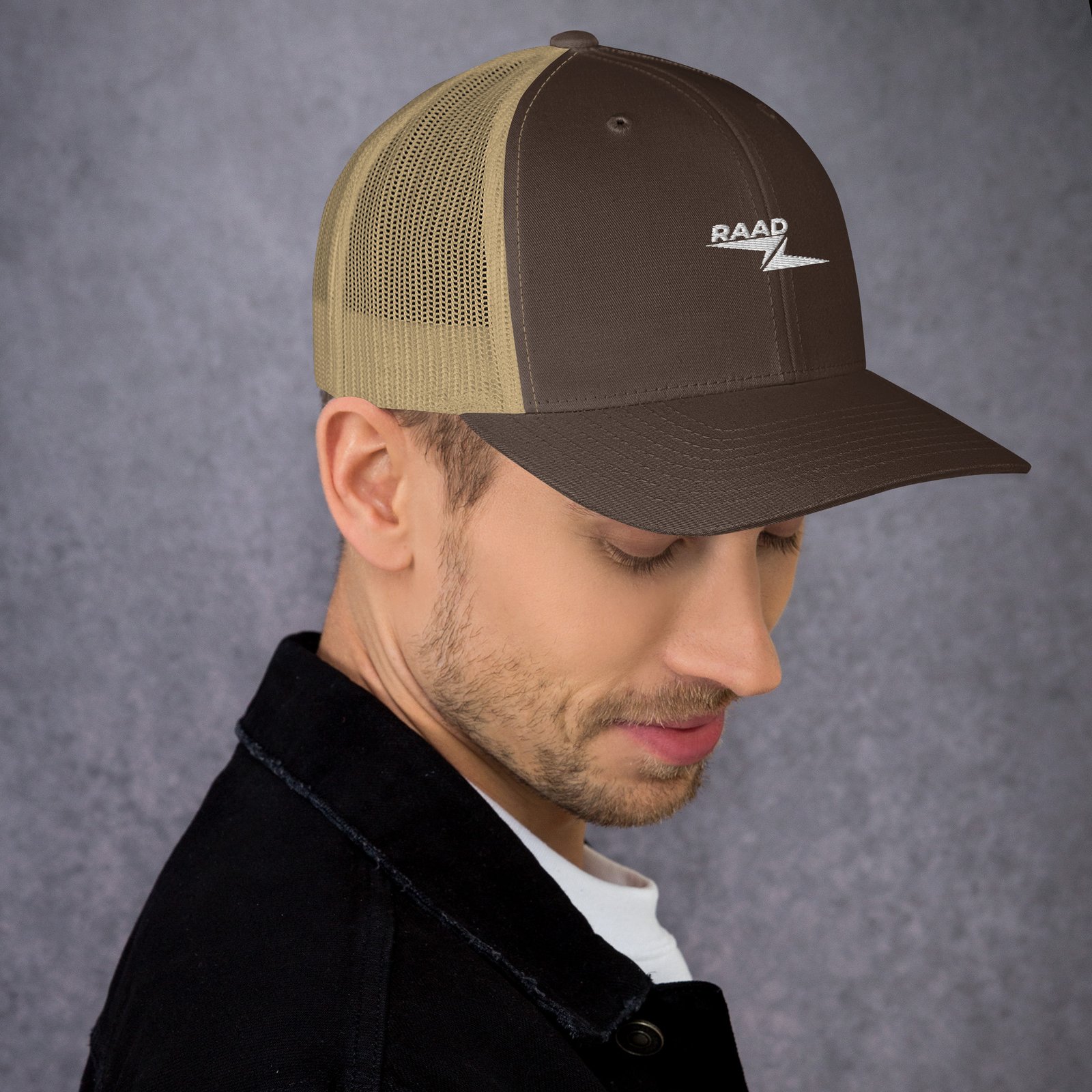 Casquette Trucker Rétro Brodée – Style Urbain Unisexe – Image 185