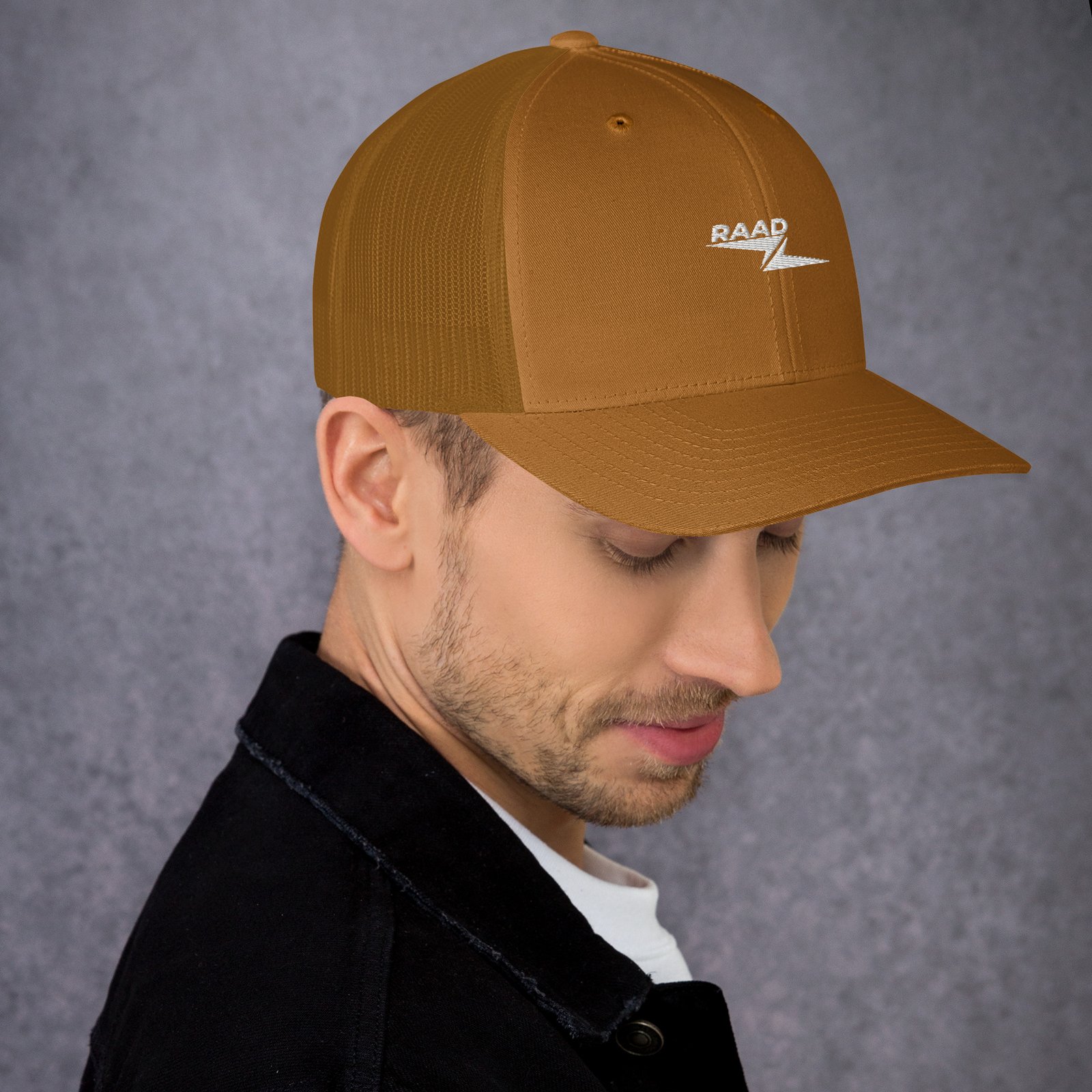 Casquette Trucker Rétro Brodée – Style Urbain Unisexe – Image 188